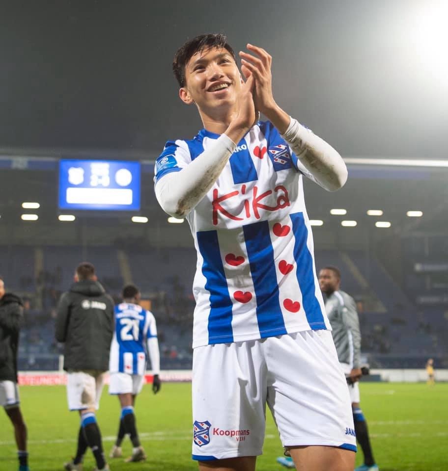 Van Hau ra san cho Heerenveen anh 3