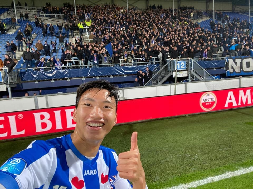 Van Hau ra san cho Heerenveen anh 4
