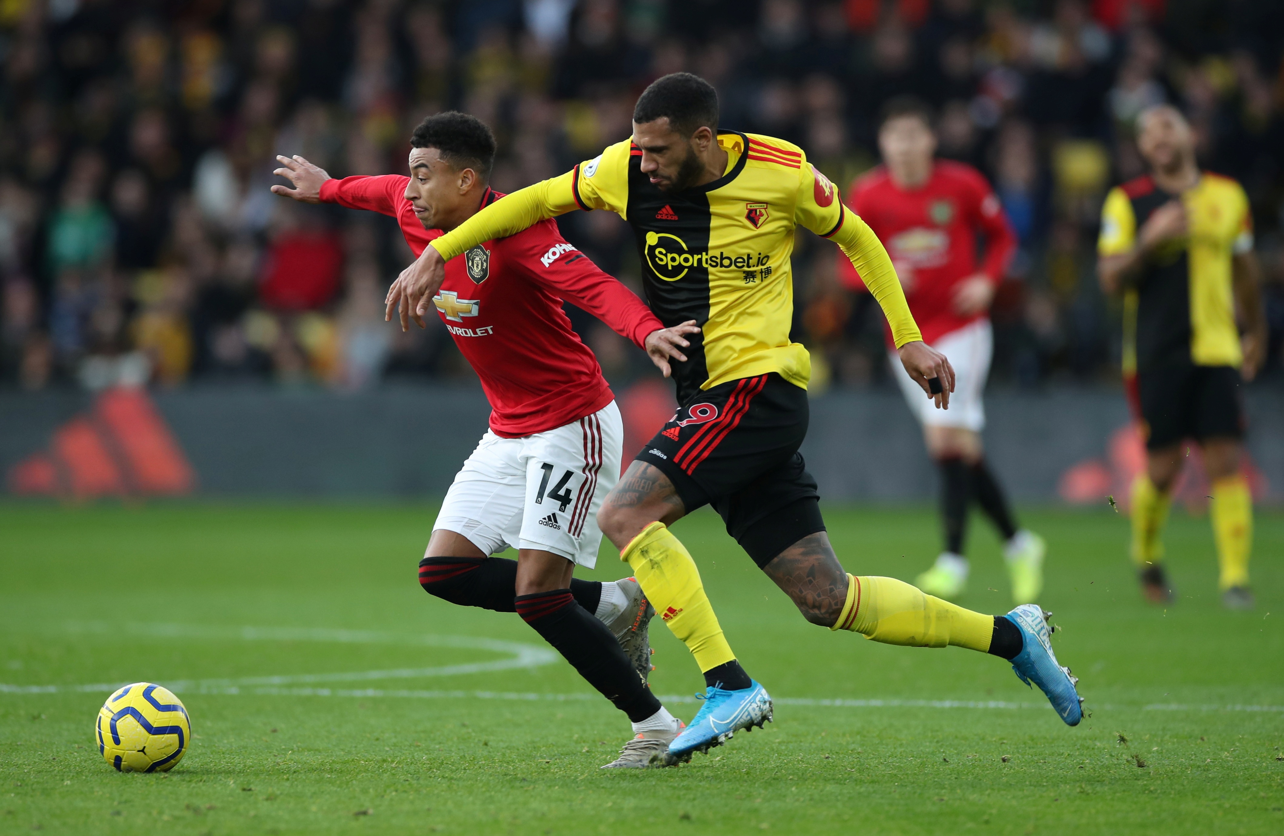 Lingard lop bong loi anh 2