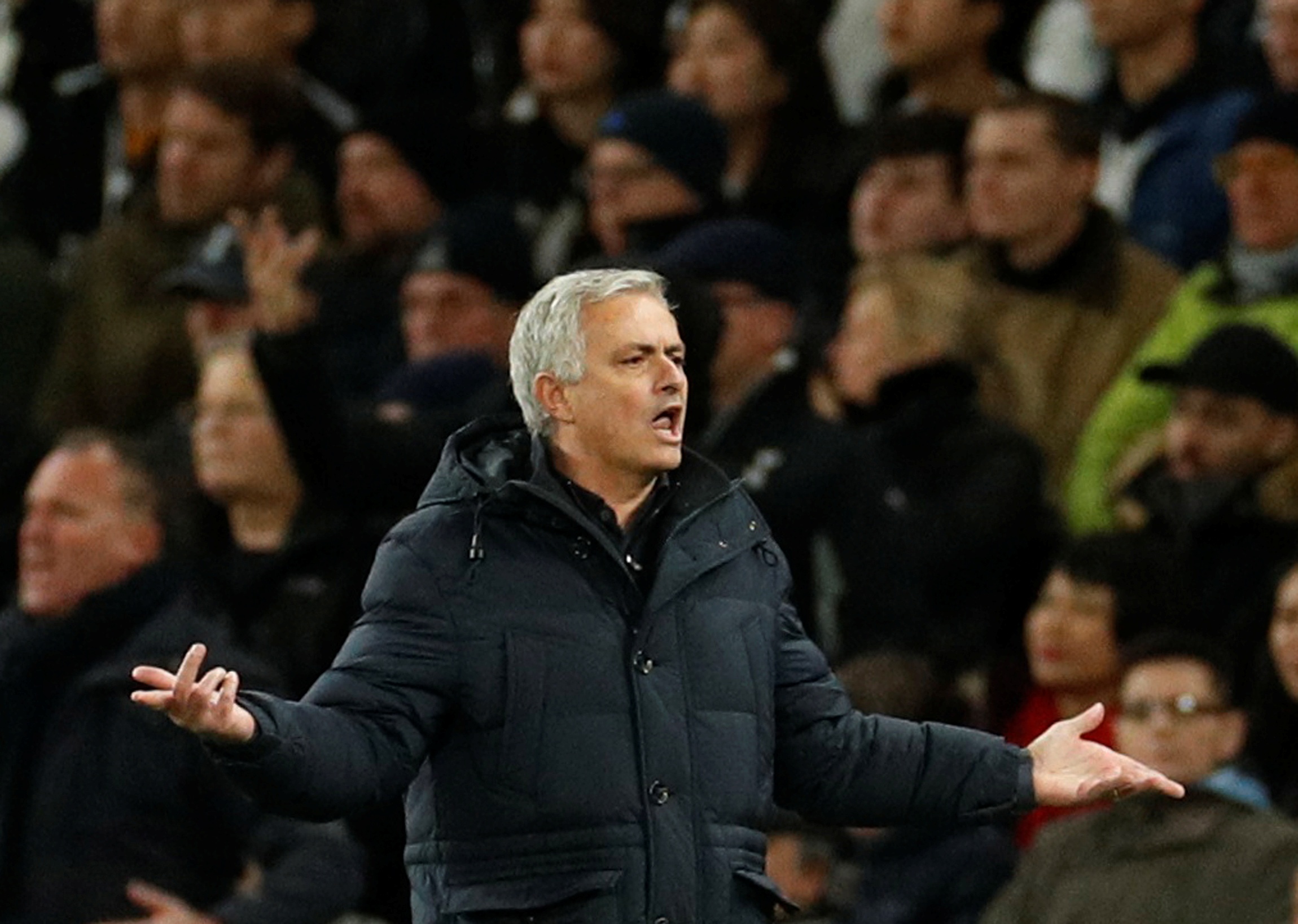 Son nhan the do anh 7