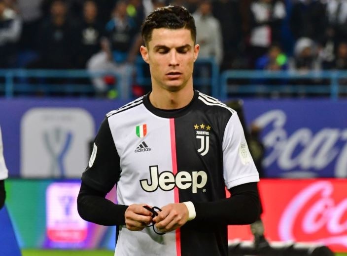 Ronaldo co hieu suat ghi ban te nhat 10 nam qua hinh anh