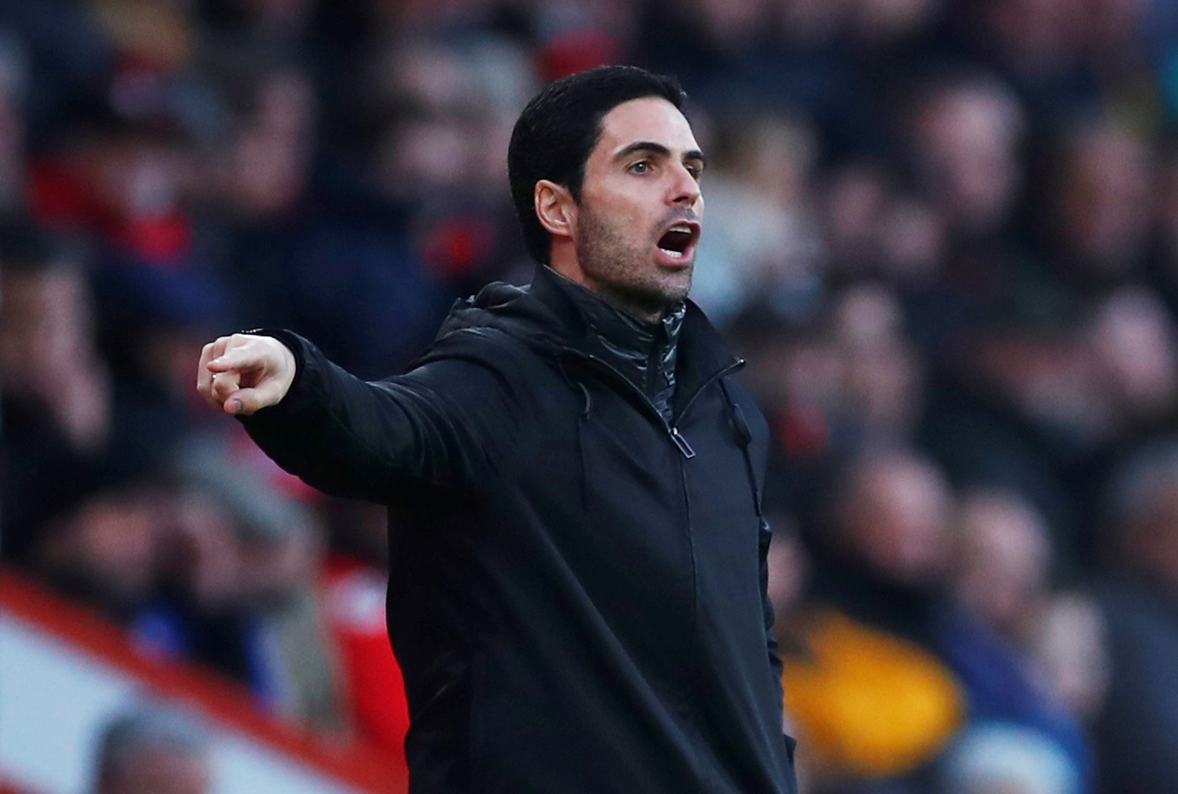 HLV Mikel Arteta ra mat bang tran hoa Bournemouth hinh anh