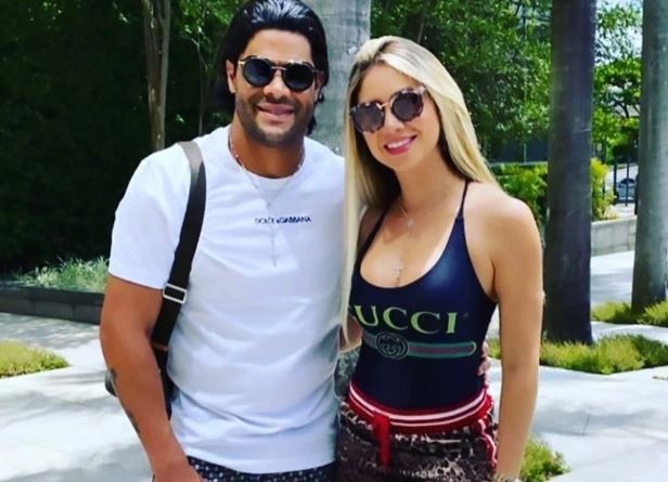 Hulk cuoi chau gai cua vo cu hinh anh