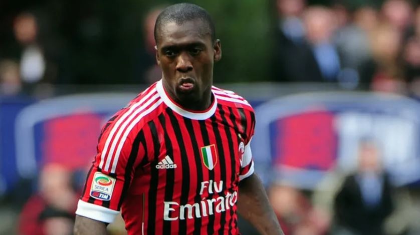 doi hinh Milan vo dich Serie A 2011 anh 8