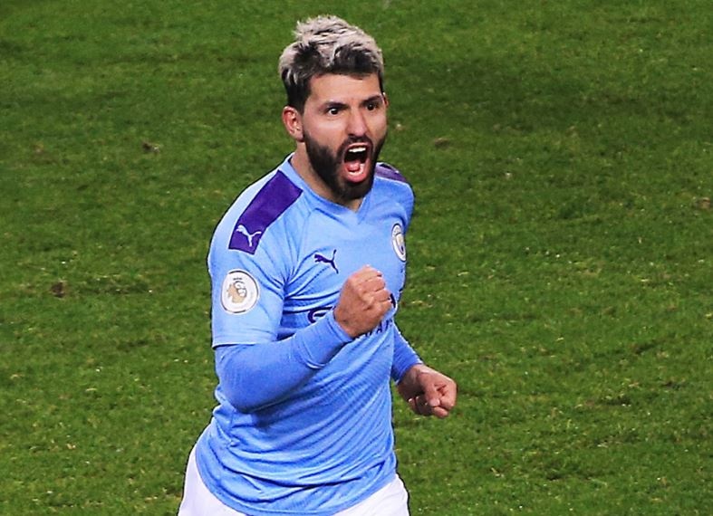 Aguero dau hang Man City anh 1
