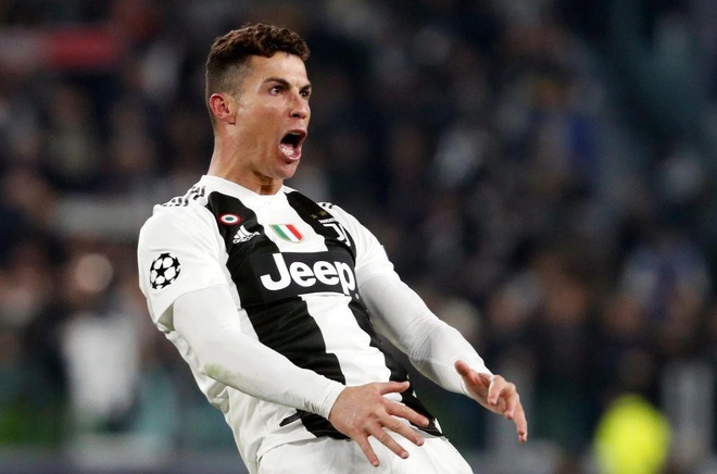 Juventus muon giu chan Ronaldo den nam 38 tuoi hinh anh