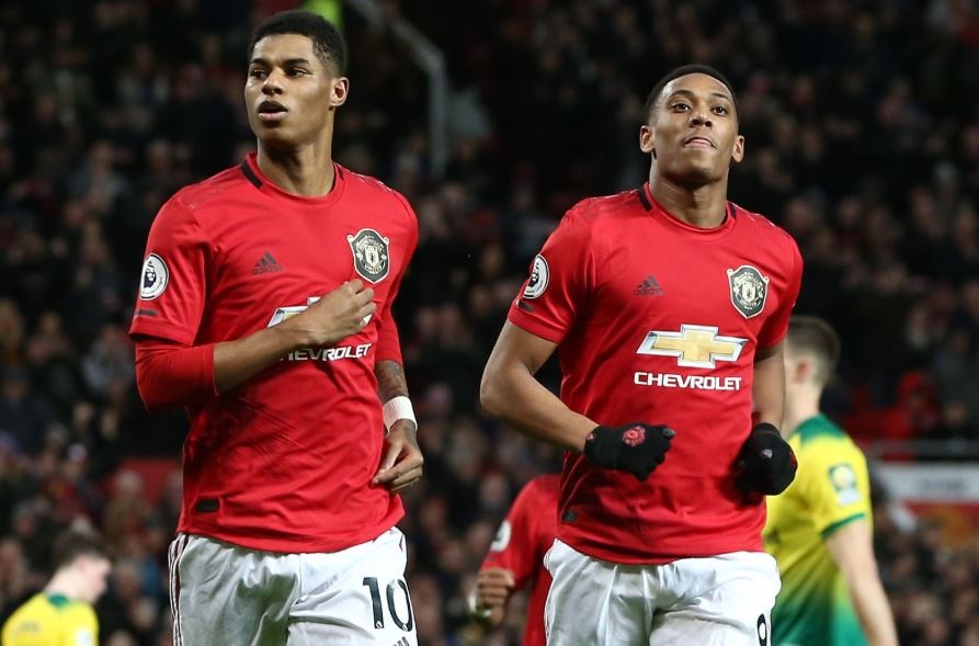 Rashford lap cu dup, MU vui dap Norwich tren san nha hinh anh
