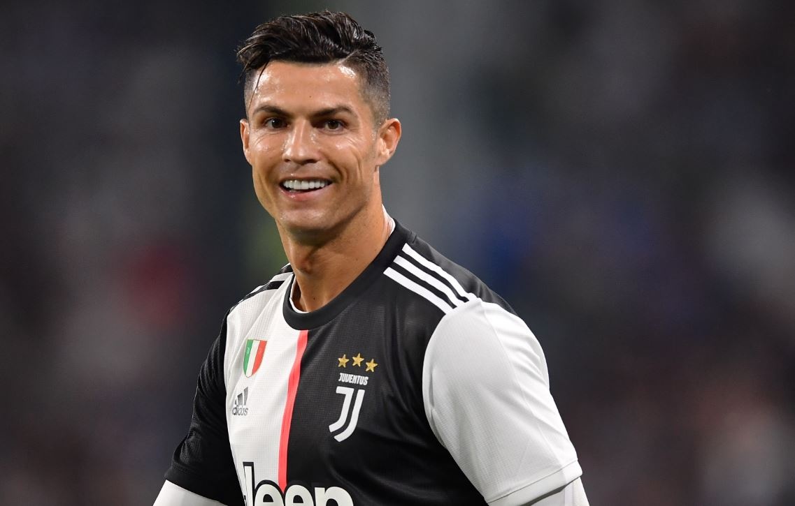 Juventus thang Udinese 4-0 du khong co Ronaldo hinh anh