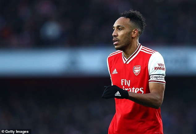 Aubameyang muon sang Barca anh 1