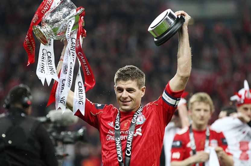 CDV Liverpool keu goi Klopp chieu mo lai Steven Gerrard hinh anh