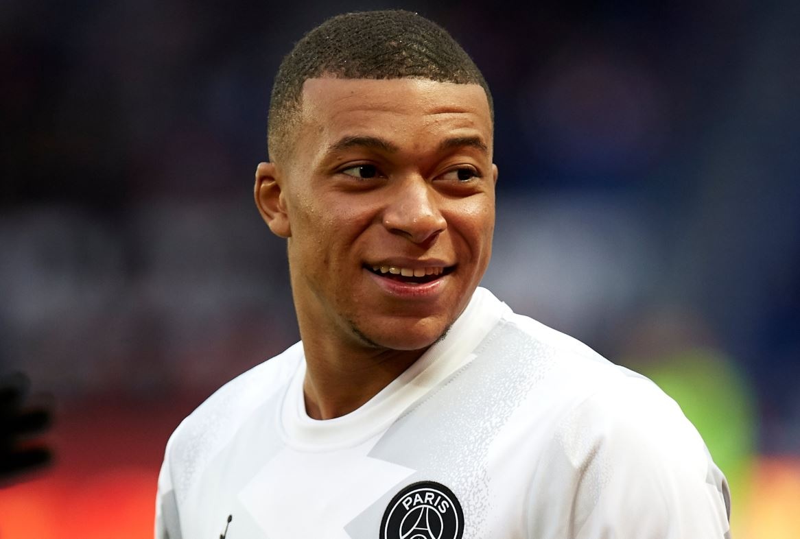 Mbappe sang Real Madrid anh 1