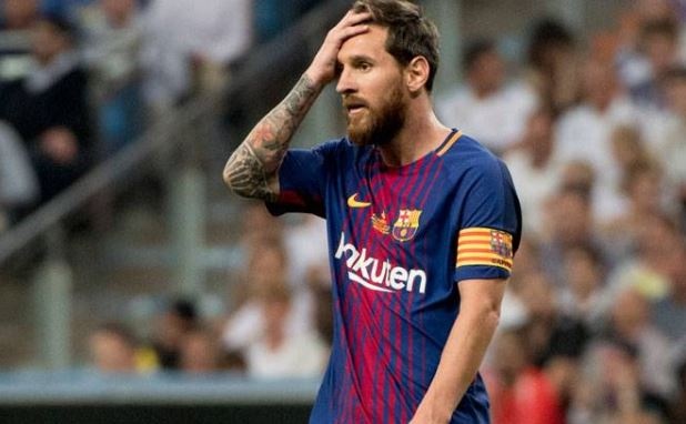 'Messi se that bai tai Premier League vi yeu hon Ronaldo' hinh anh