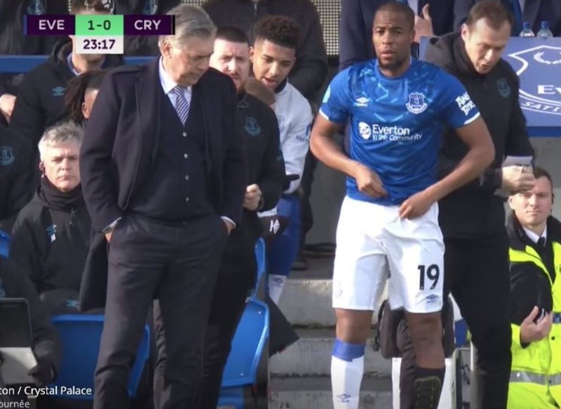 Sidibe quen di tat anh 1