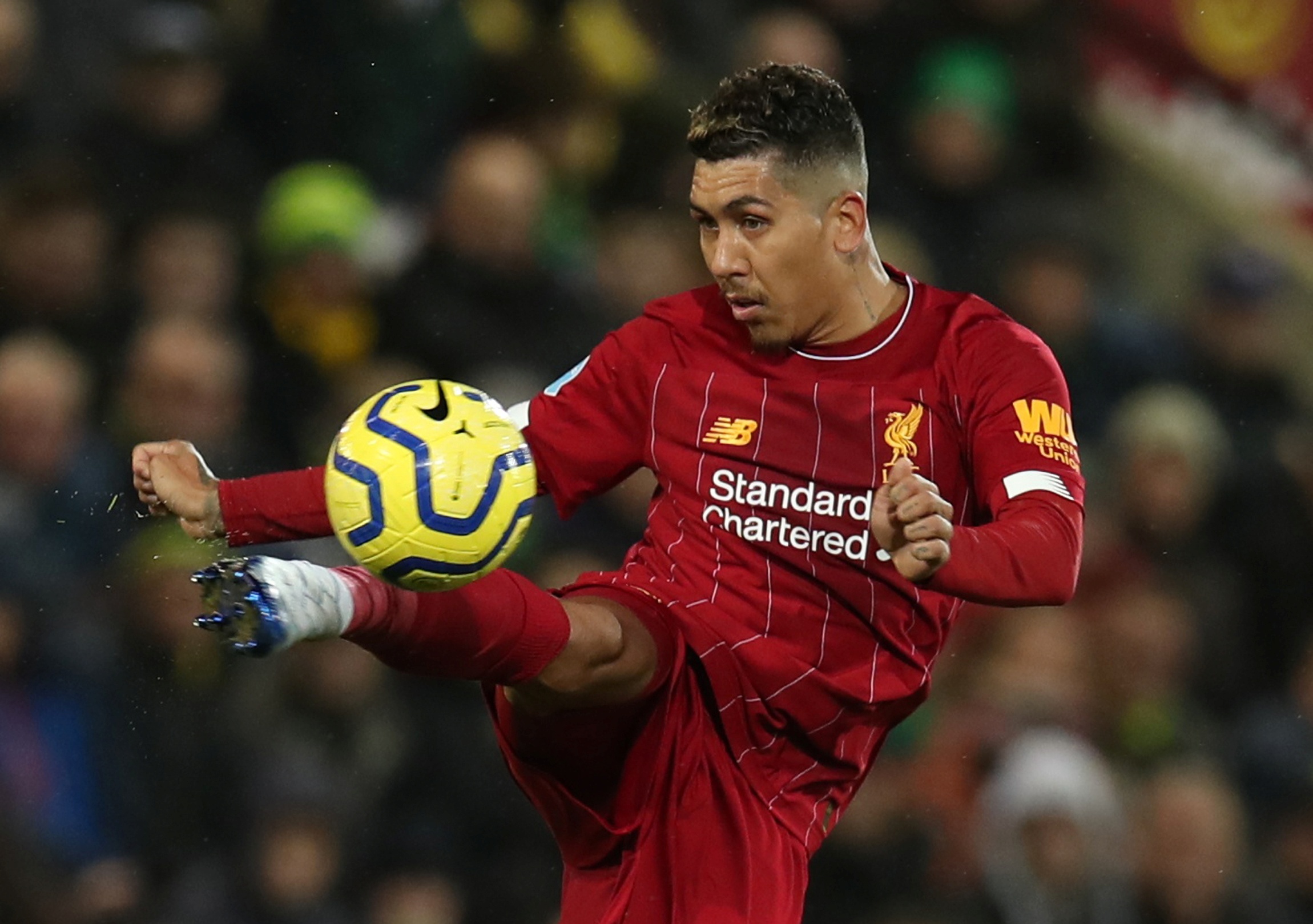 Liverpool tien sat chuc vo dich sau tran thang thu 17 lien tiep hinh anh