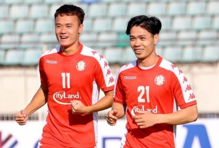 Cong Phuong tiep tuc toa sang o AFC Cup hinh anh