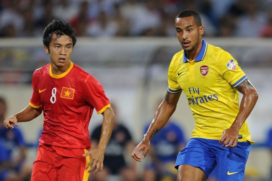 sao Arsenal ghe tham Viet Nam anh 8