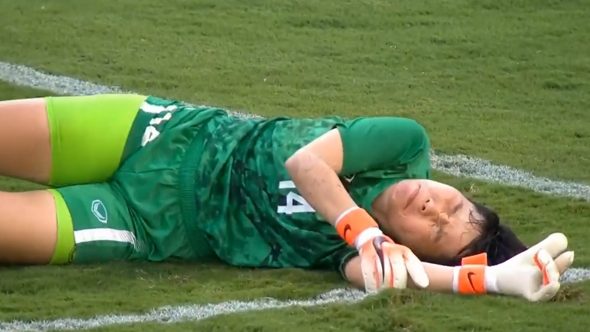 Tuyen nu Viet Nam thua 0-5 o tran play-off tranh ve Olympic hinh anh