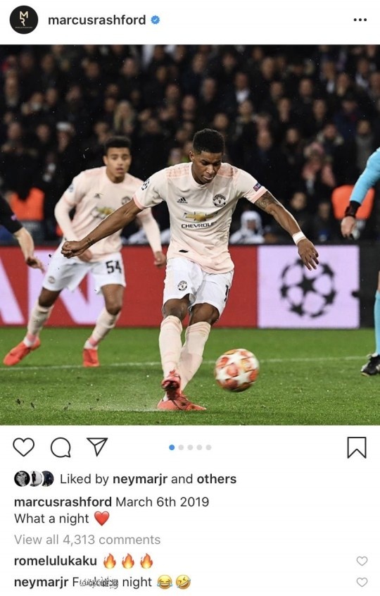 Neymar kho chiu voi Rashford anh 1