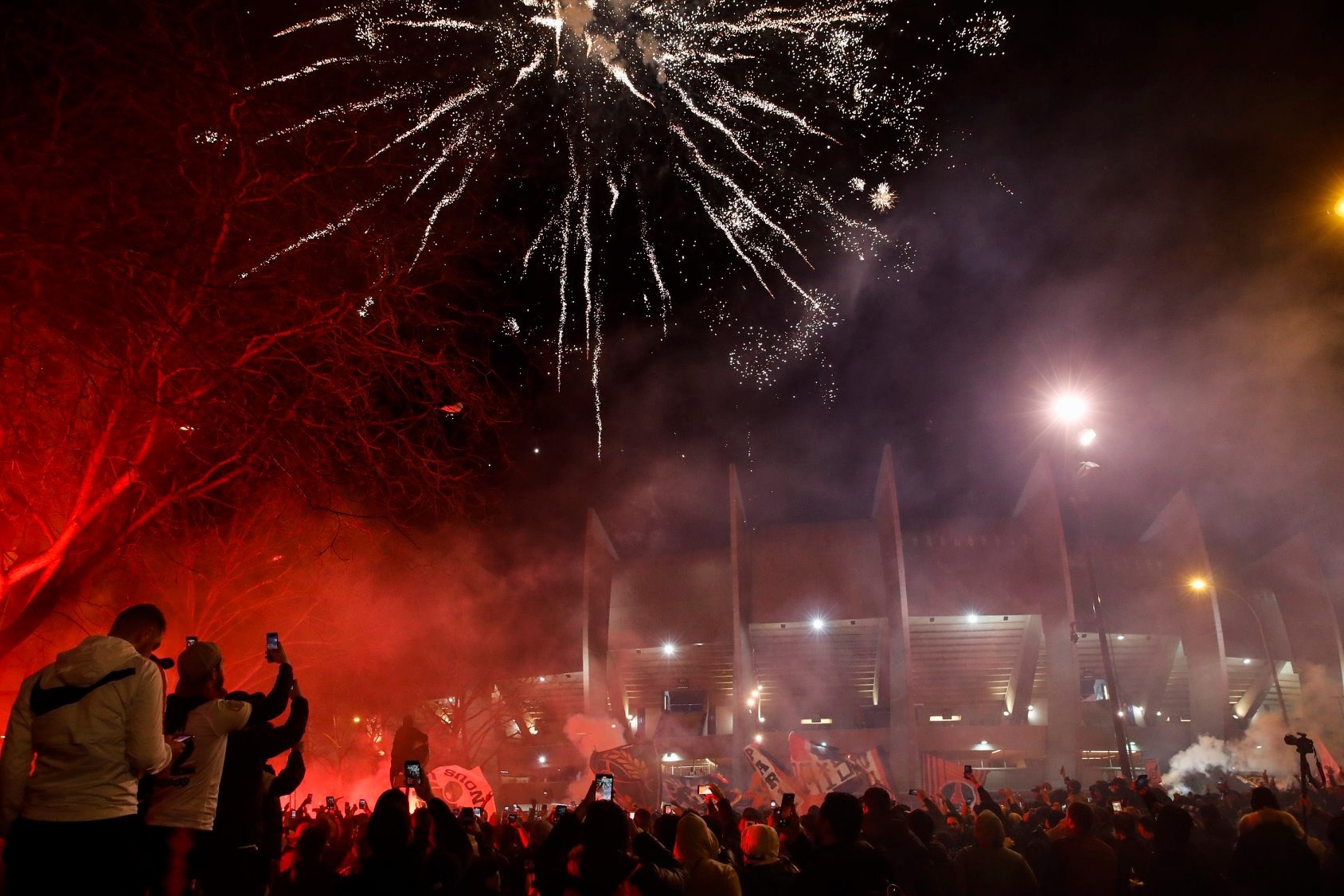 CDV PSG dot phao hoa anh 4