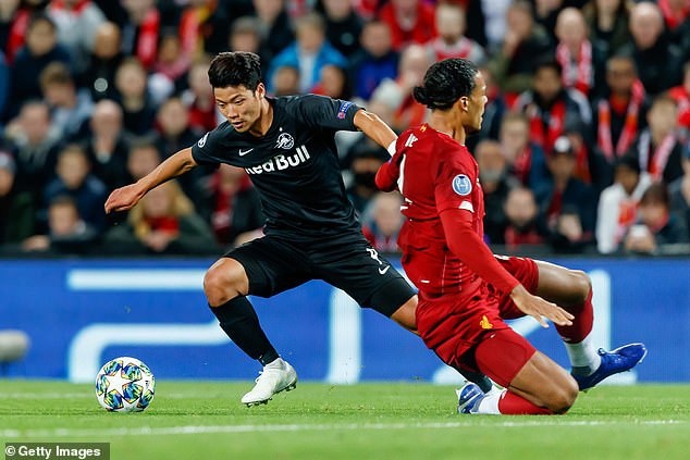 9 khoanh khac dang nho tren san co the gioi anh 1