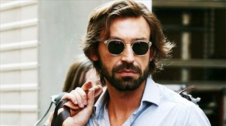 Pirlo: 'Barca moi toi lam huan luyen vien' hinh anh