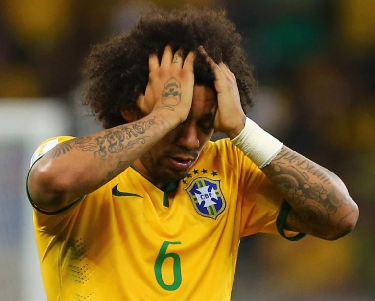 Doi hinh Brazil thua Duc 1-7 dang o dau? anh 5