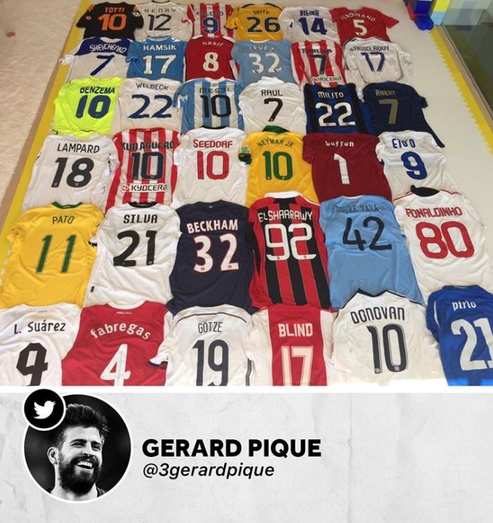 ao dau cua Ronaldo khong co trong bo suu tap cua Messi anh 6