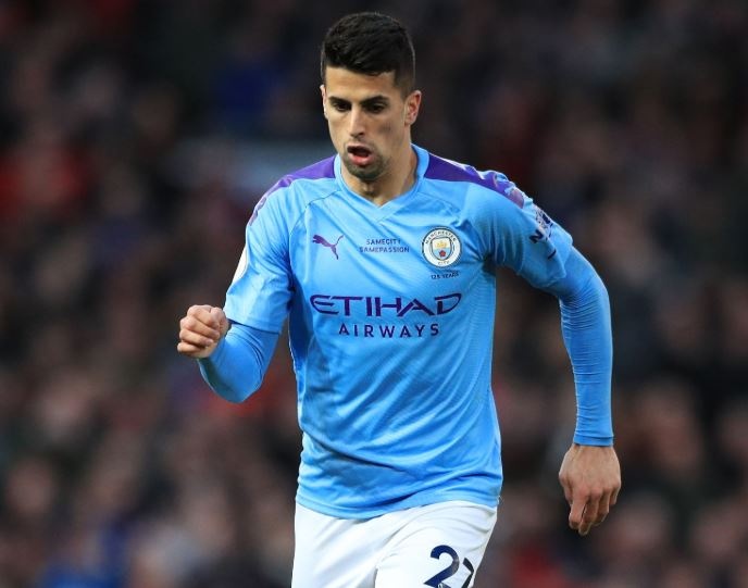 10 ngoi sao can ra di he nay de cuu van su nghiep anh 10