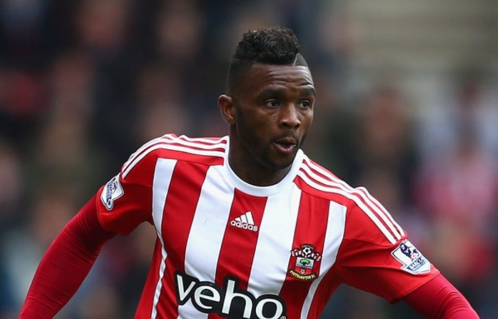 Doi hinh Southampton xep tren Liverpool nam 2016 anh 4