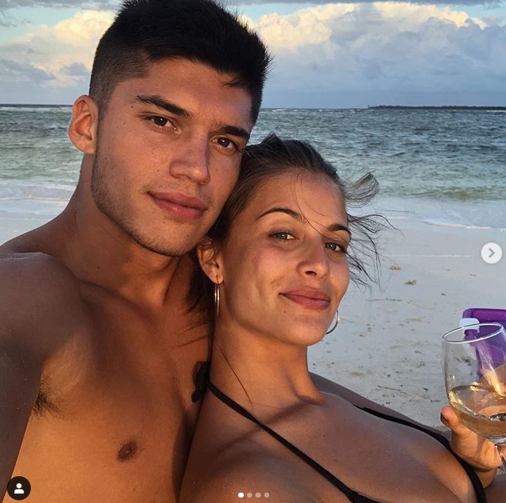 hoa hau bi Ronaldo ruong bo vi ham danh anh 6