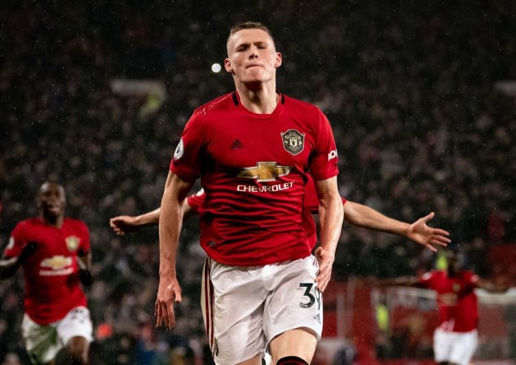 Doi hinh MU du suc vo dich Premier League mua toi anh 8