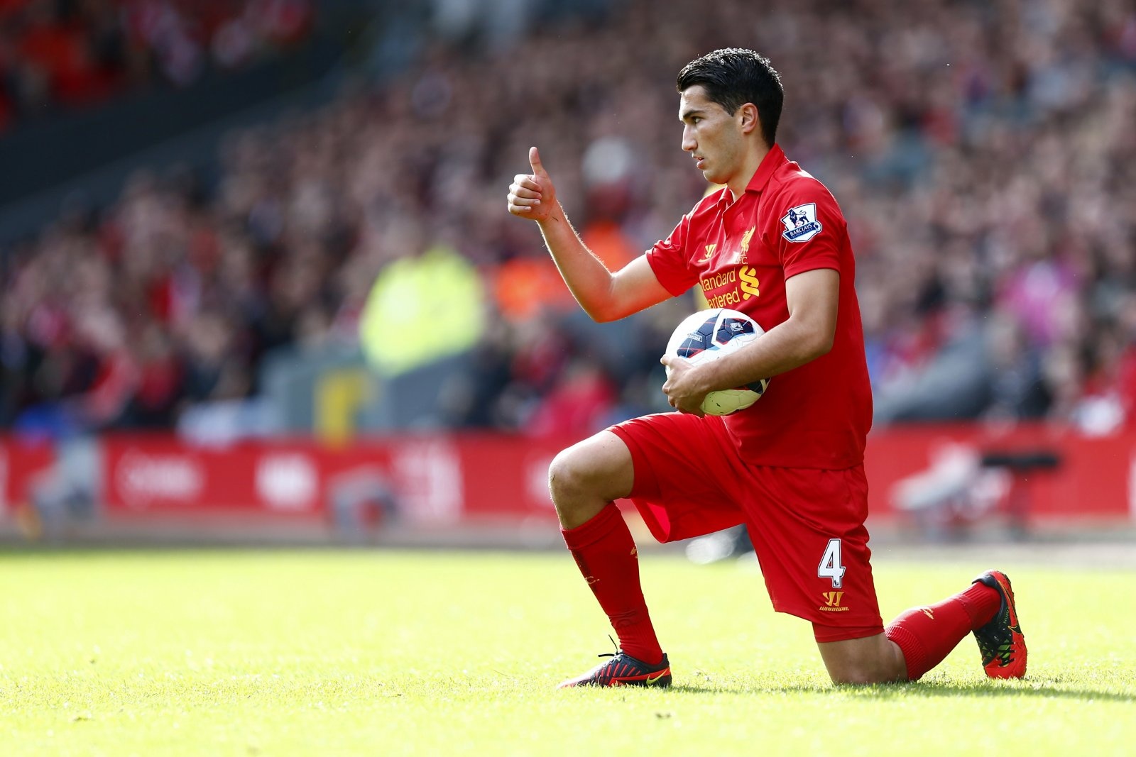 Doi hinh 11 cau thu tham hoa cua Liverpool anh 8