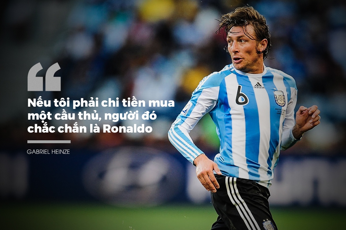 Ronaldo lep ve Messi trong mat dong doi cu anh 4