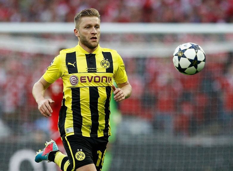 Doi hinh Dortmund khuay dao chau Au nam 2013 anh 10