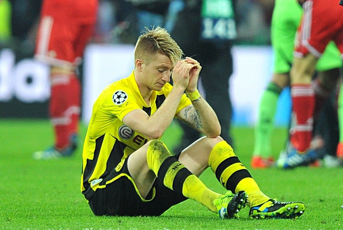 Doi hinh Dortmund khuay dao chau Au nam 2013 anh 11