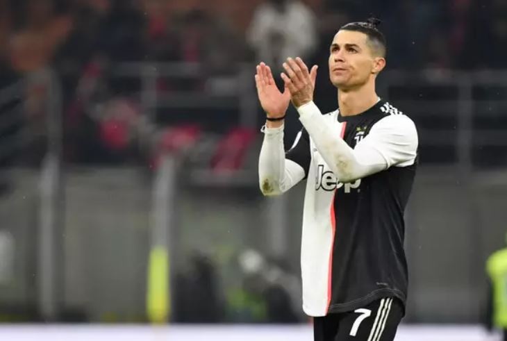 Ronaldo tro lai Man Utd anh 1