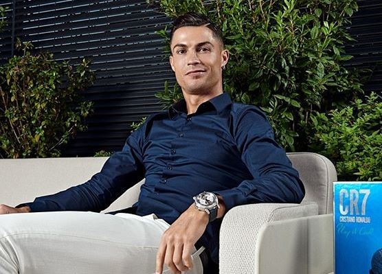Ronaldo van chua tro lai Juventus hinh anh