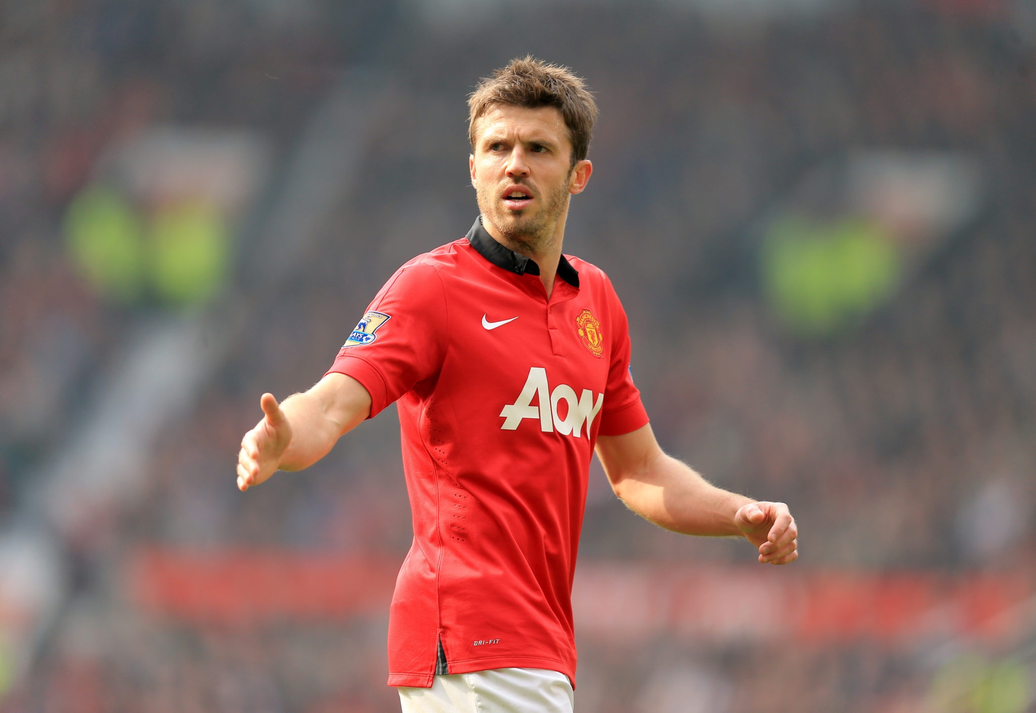 HLV Giggs vao san cho MU anh 9