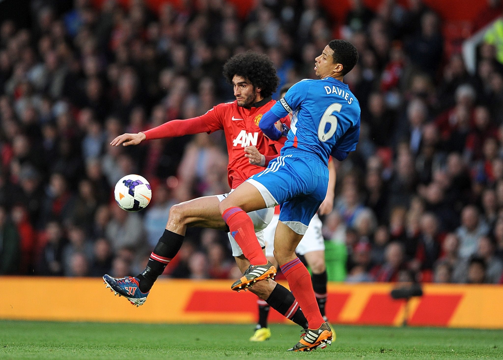 HLV Giggs vao san cho MU anh 12