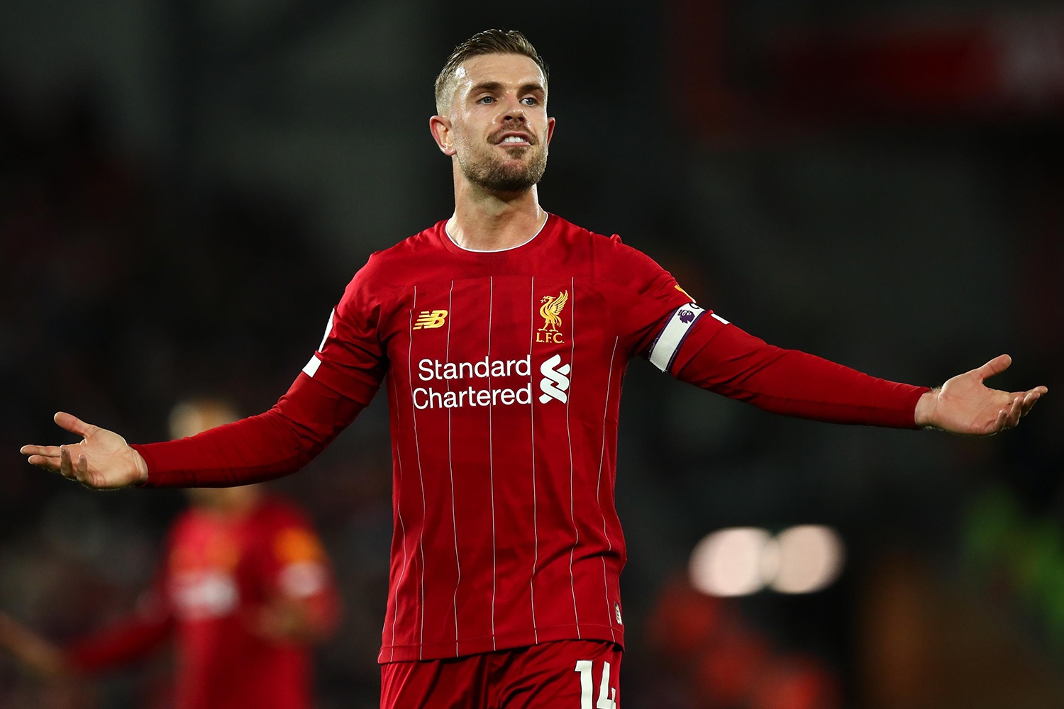 Doi hinh hay nhat Premier League mua nay gay tranh cai anh 9