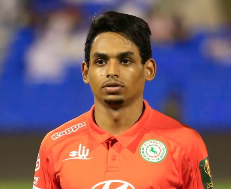 Chanathip dan dau doi hinh thap nhat anh 3