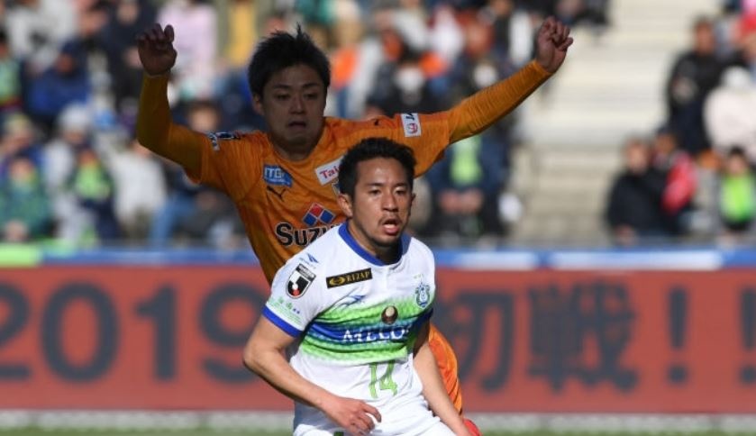 Chanathip dan dau doi hinh thap nhat anh 8