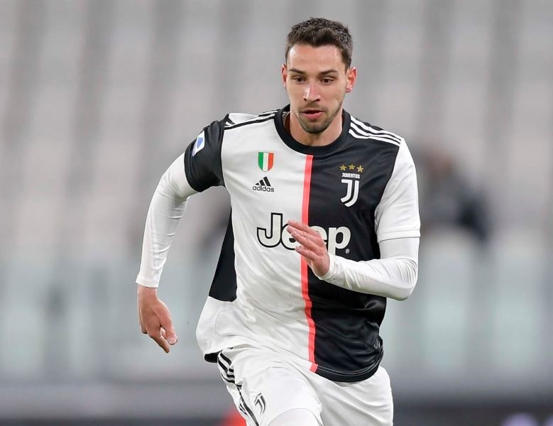 Juventus ban 7 cau thu anh 7