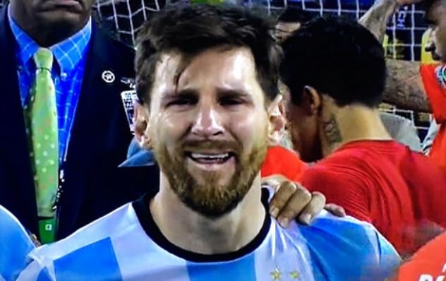 Messi: 'Copa America bi hoan khien toi that vong' hinh anh