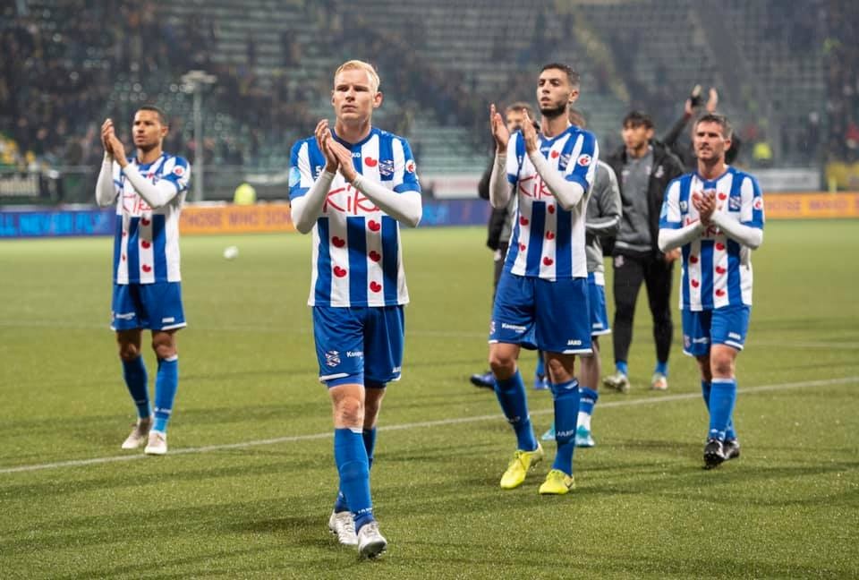 Van Hau khoe chieu cao an tuong anh 6