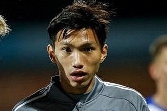 Van Hau tham gia chien dich tri an nguoi ham mo Heerenveen hinh anh