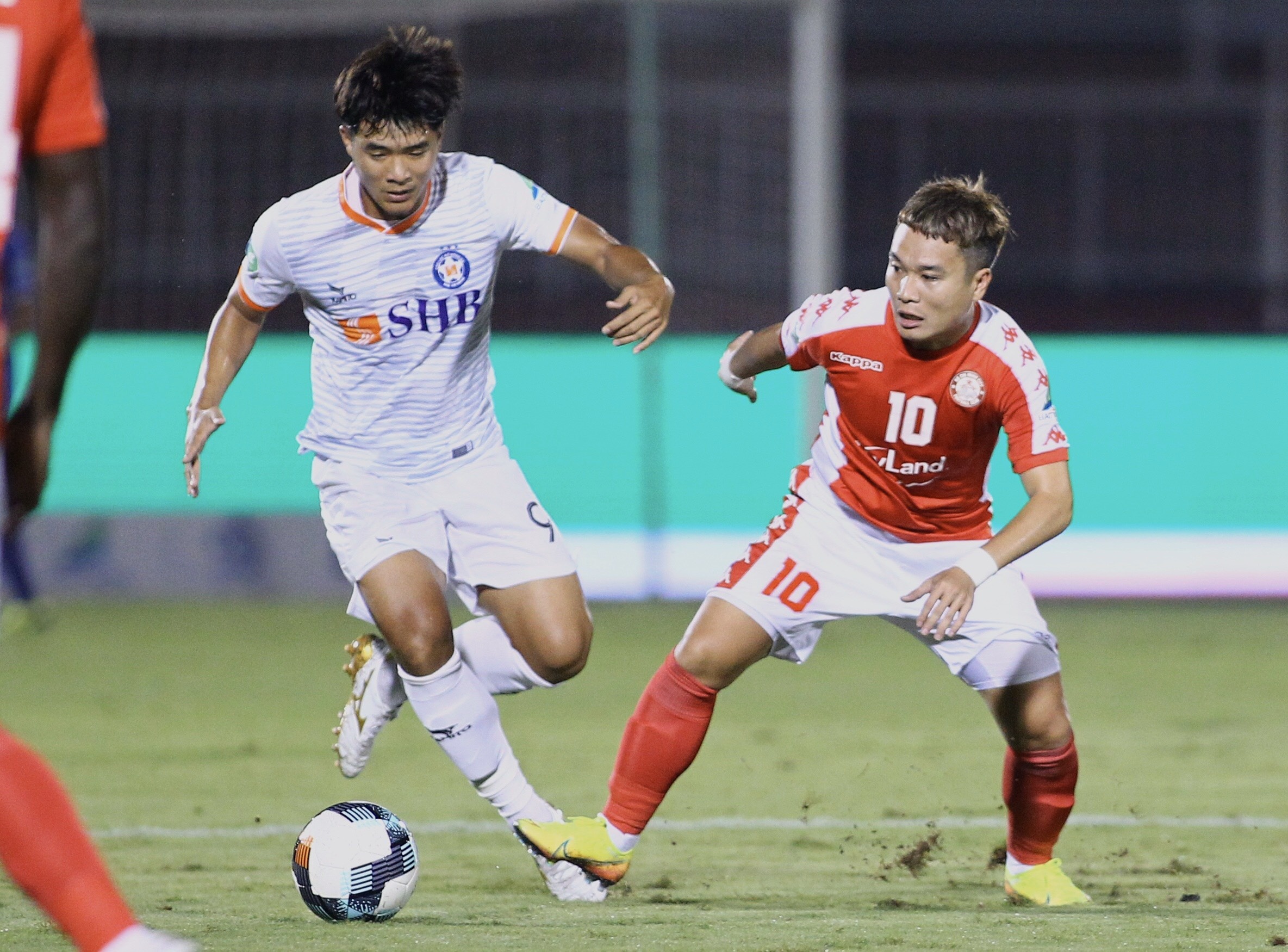 CLB TP.HCM vs Da Nang anh 1