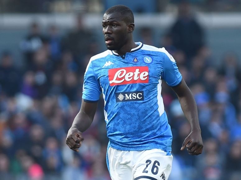 Doi hinh trong mo cua MU anh 6