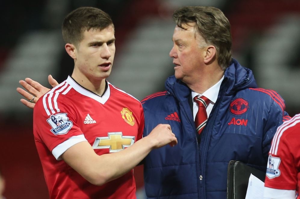 15 cau thu tre MU ra mat duoi thoi Louis van Gaal anh 2