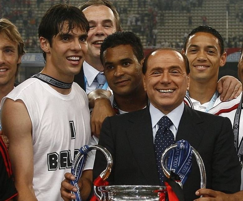 Kaka,  Ibrahimovic co the sat canh tai Serie B anh 1